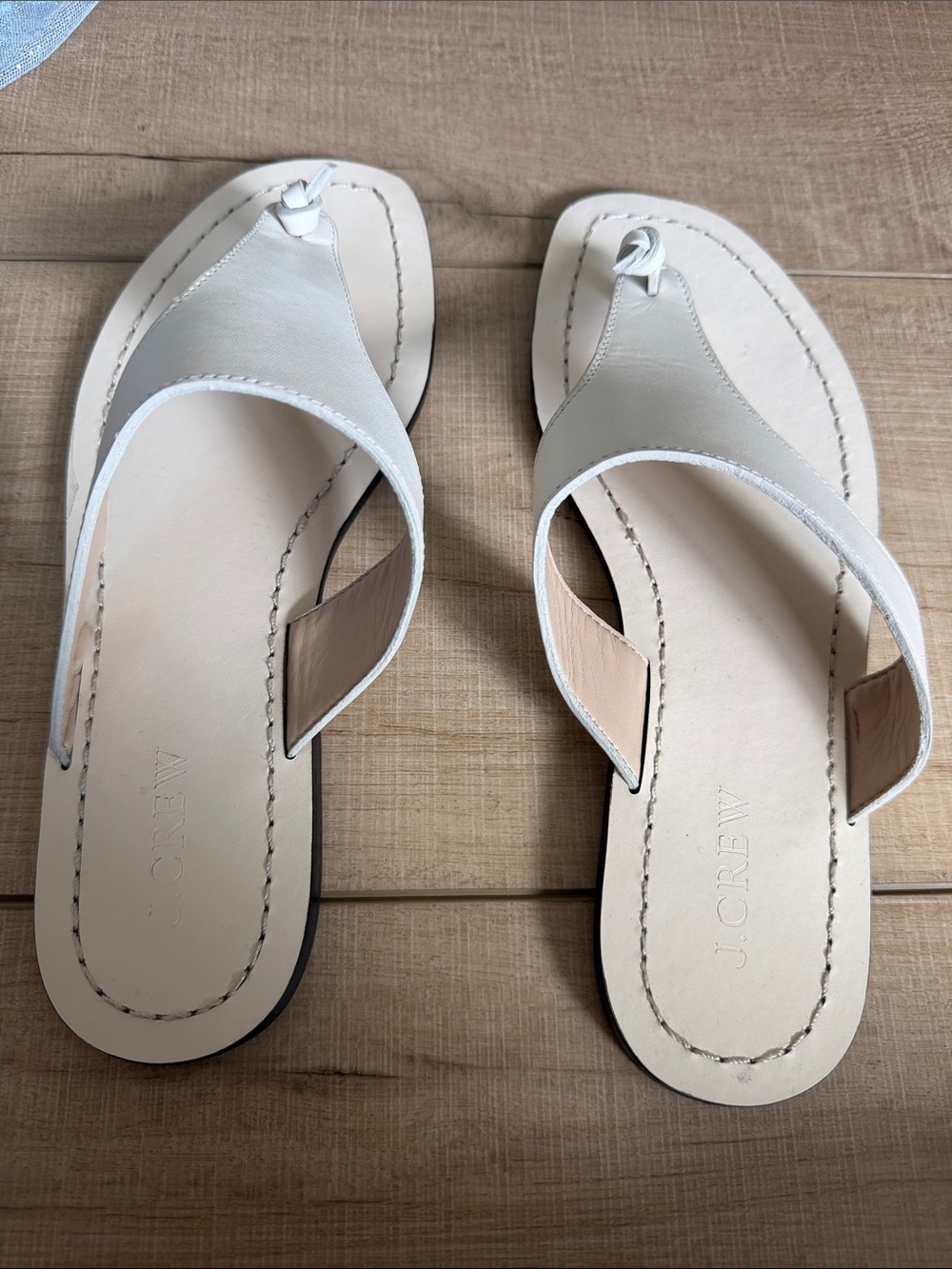 Women’s J Crew white sandals size 7